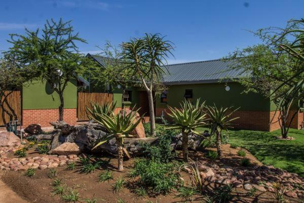 Chameleon Bush Lodge Hammanskraal Luaran gambar