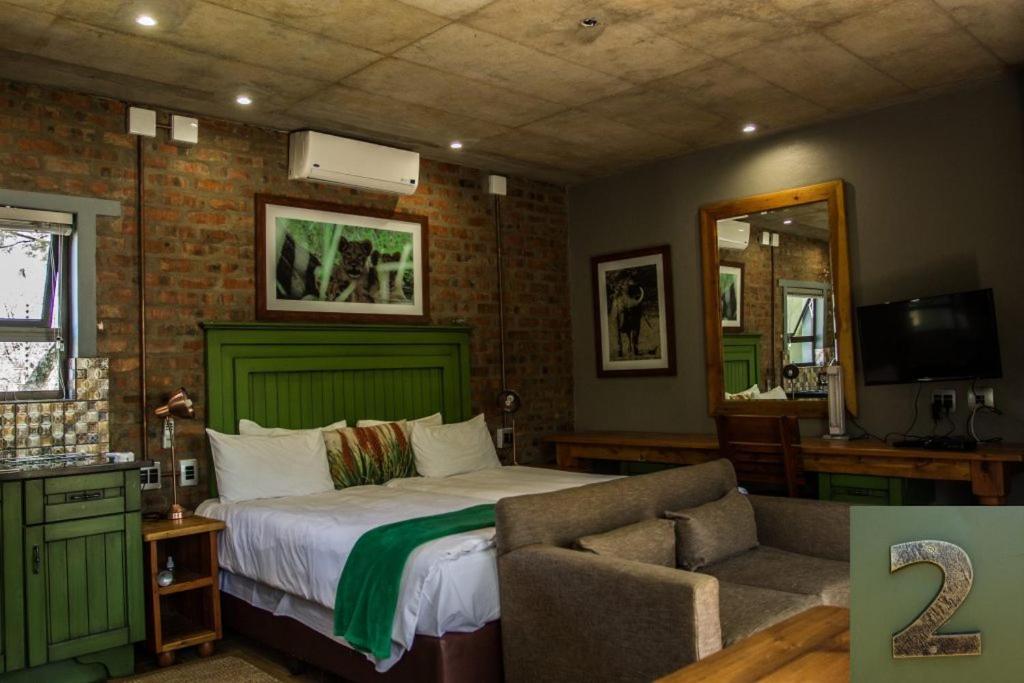 Chameleon Bush Lodge Hammanskraal Luaran gambar
