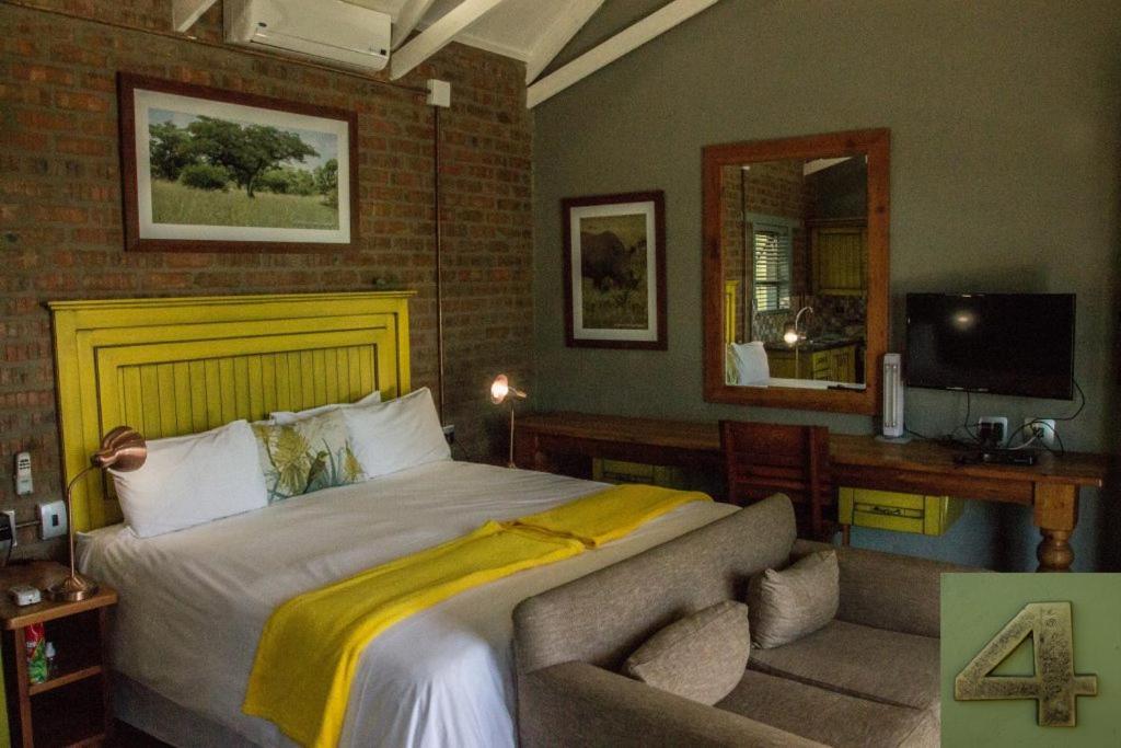 Chameleon Bush Lodge Hammanskraal Luaran gambar